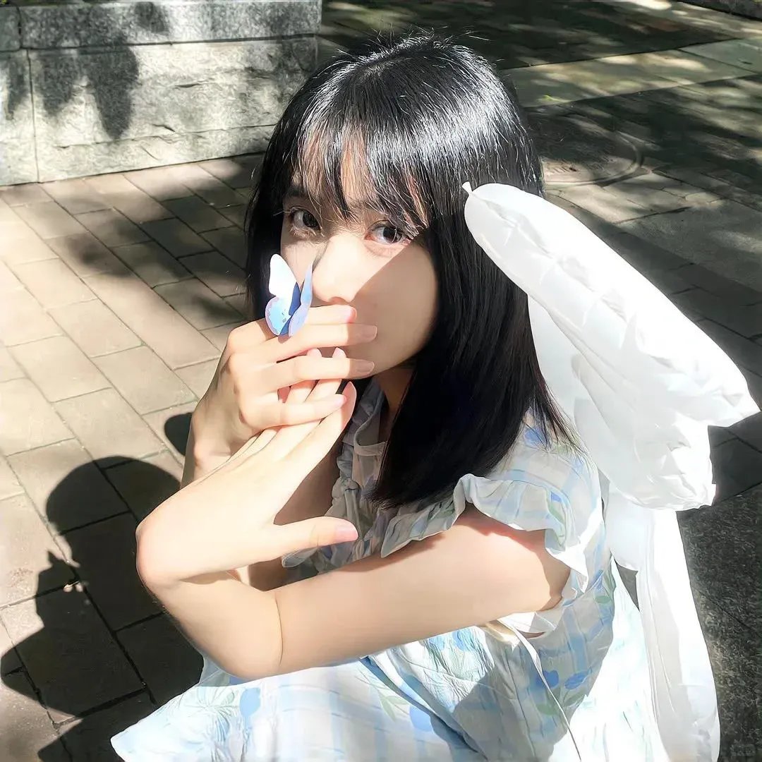 年轻女官智勇应对宫廷剧变